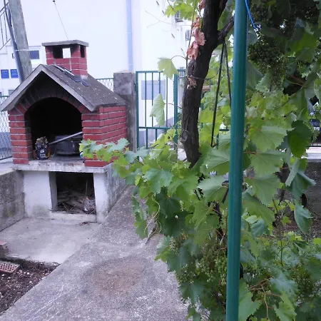 Appartamento With A Parking Space Stobrec, - 15756 Spalato